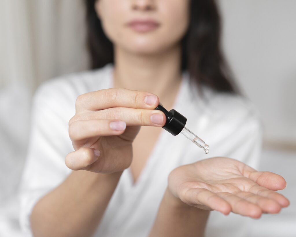 Niacinamide 2025: Clear Pores, Even Tone, Smooth Texture 1 niacinamide