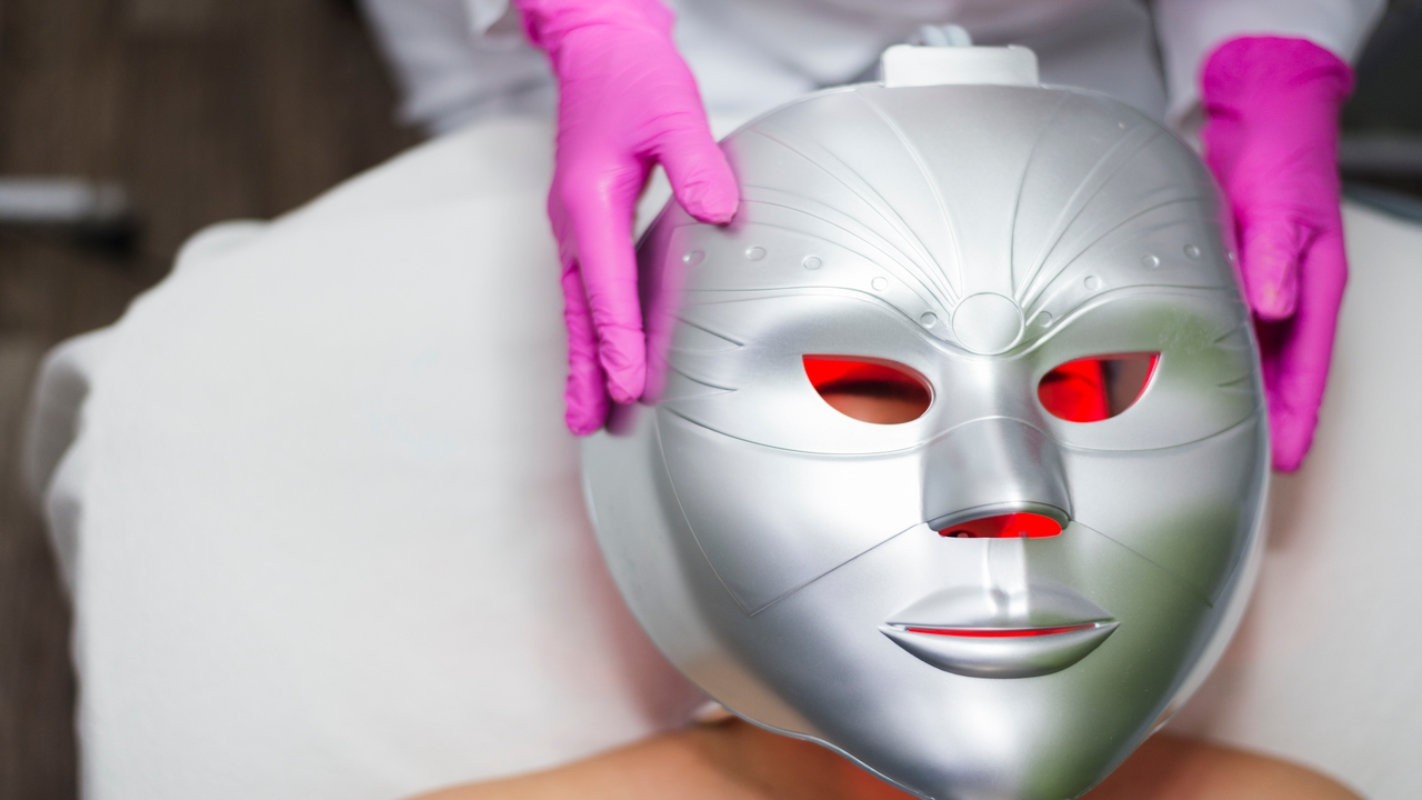 led-face-mask